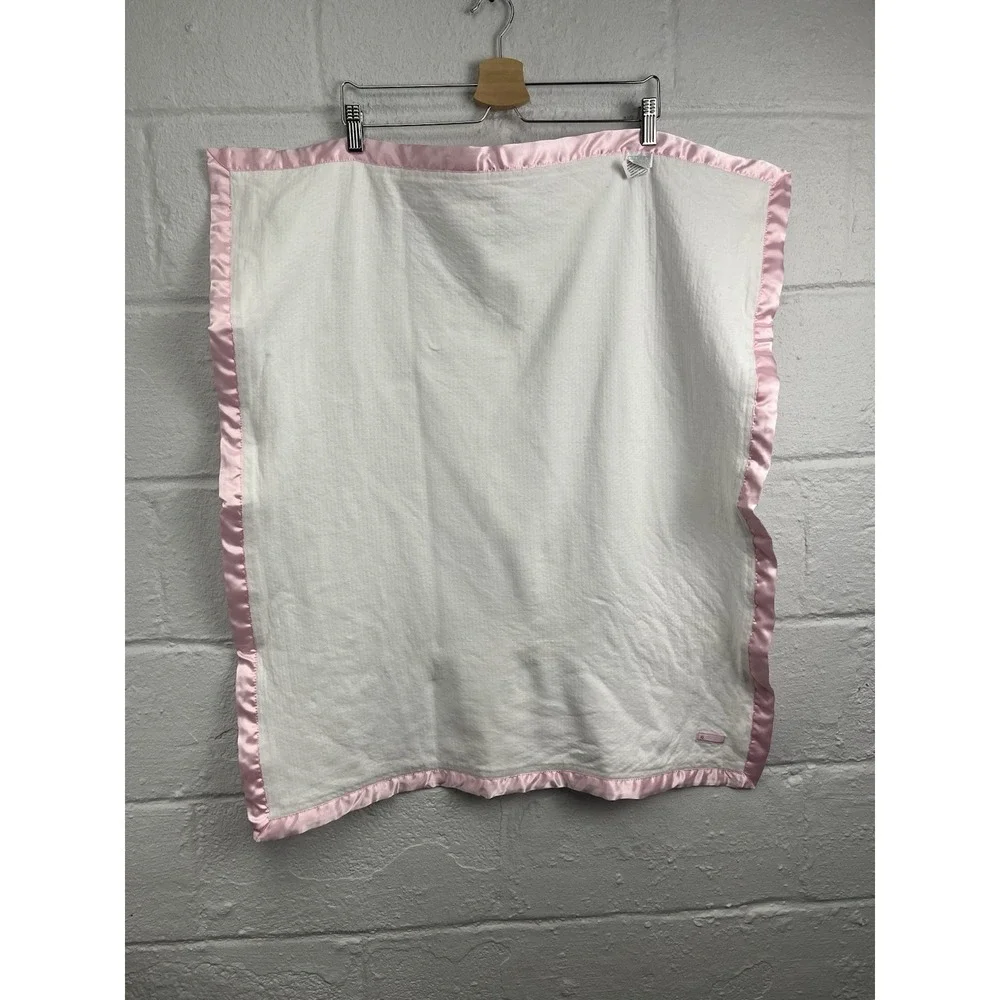 Vintage Carters Little Rose Baby Blanket Flowers Satin Trim‎ 100% Cotton White